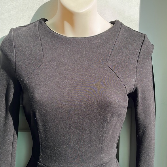 French Connection black long sleeve fitted dresss - Picture 2 of 5